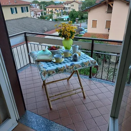 Casa Rosa Appartement Domaso Buitenkant foto